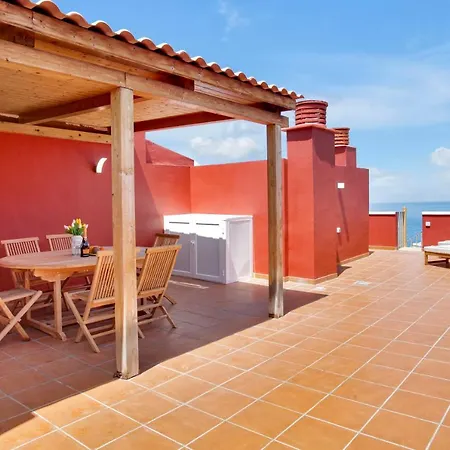 דירה The Cliffs Penthouse, Huge Terrace, Bbq, Air Con
