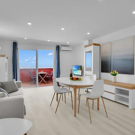 דירה The Cliffs Penthouse, Huge Terrace, Bbq, Air Con *