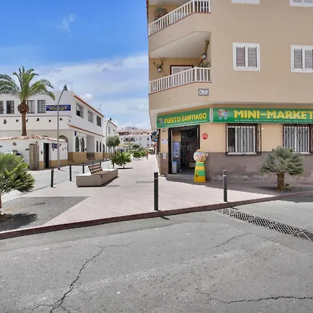The Cliffs Penthouse, Huge Terrace, Bbq, Air Con Puerto de Santiago (Tenerife)
